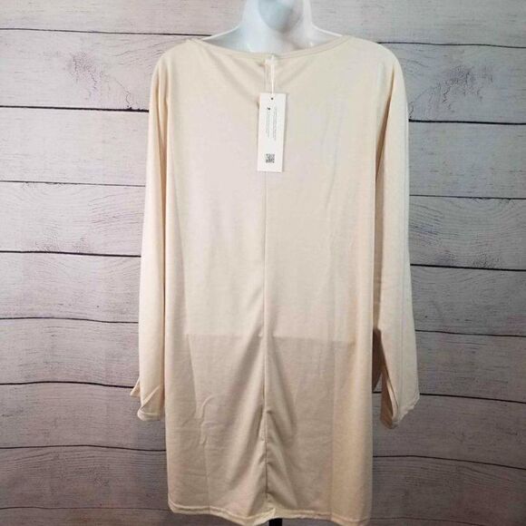 Women's Oversized Batwing Blouse - Picture 5 of 6